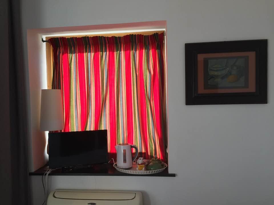 La Torre Di R\u00f2 Bed & Breakfast *